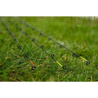 Meškerė Preston Monster Xtreme Distance Feeder