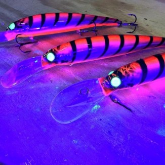 Žibintuvėlis Anaconda Vipex UV Blackflash 68
