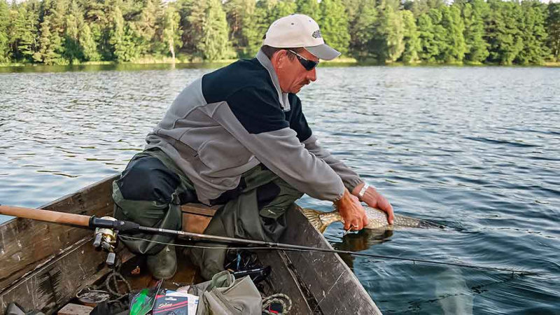 Kai šalna nubalina ežerų pakrantes. Geriausi masalai lydekoms