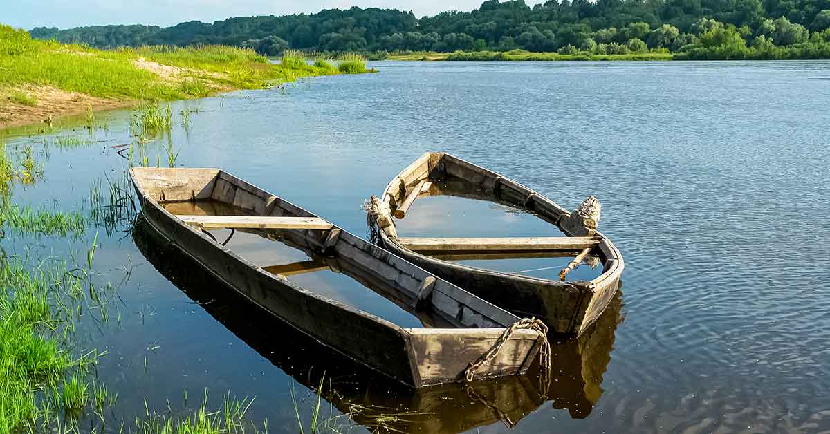 Pavasaris, lydekos ir vobleriai. Netoli krantų