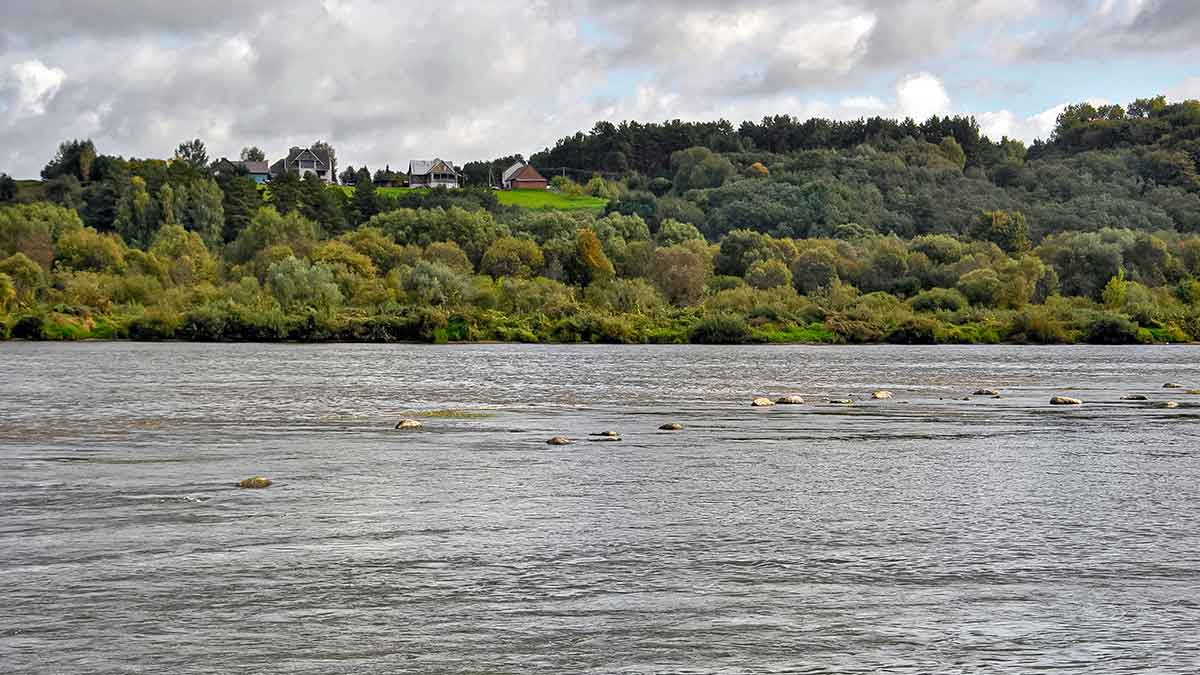 Rėvose su plūdine